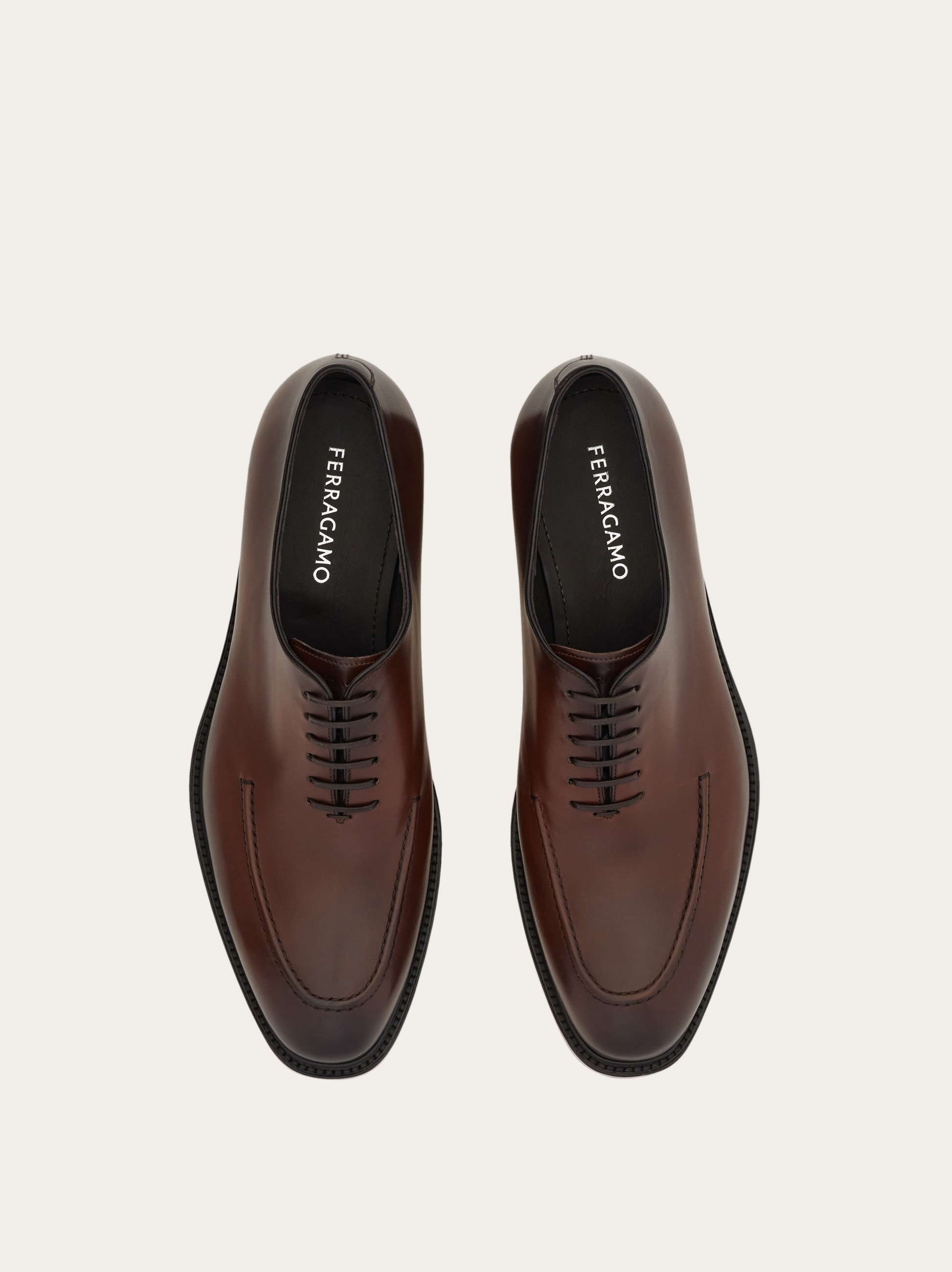 FABRIC UPPER AND LEATHER SOLE8131330333